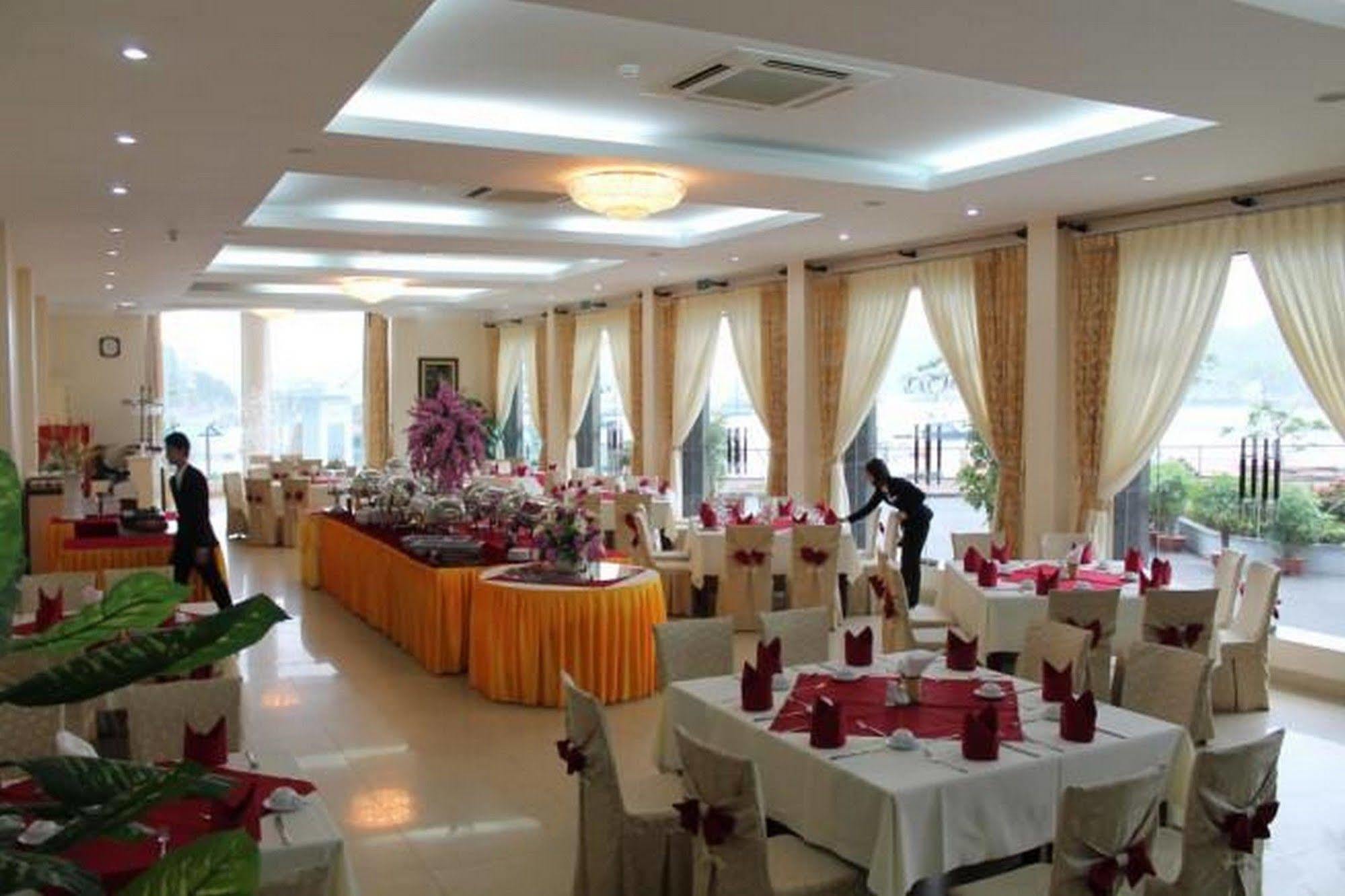 Hung Long Harbour Hotel Cat Ba Dong Khe Sau Εξωτερικό φωτογραφία